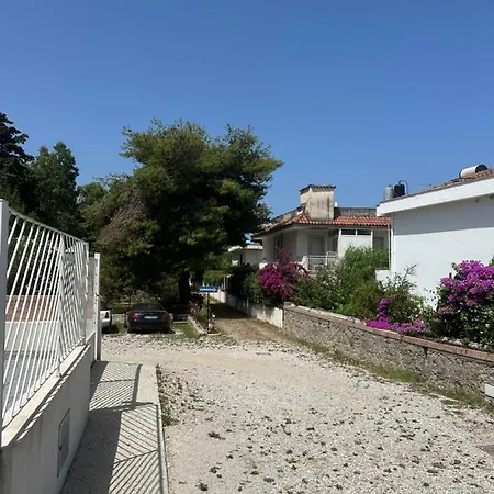 Holiday home Casa Yellow Sul Mare Con Accesso Privata *